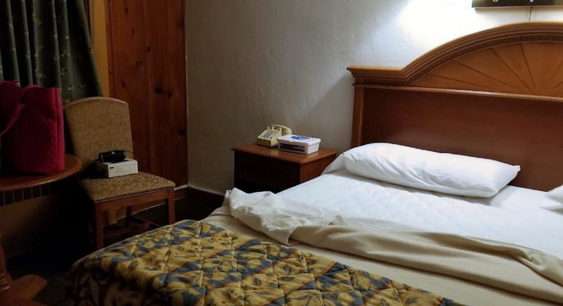 Sun n Snow Motel - From Web Listing (newer photo)